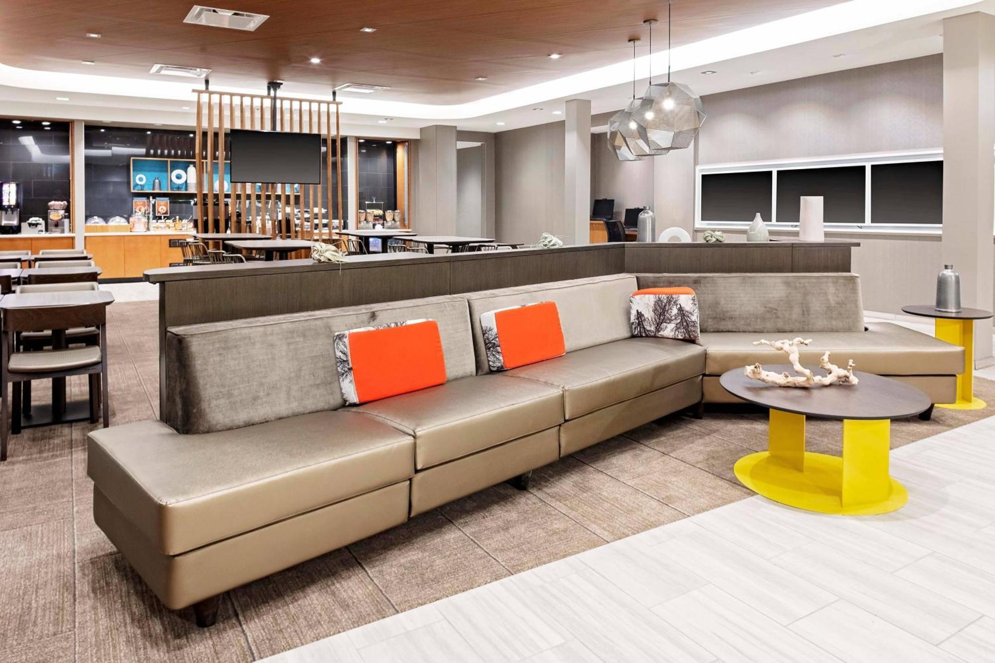 Springhill Suites By Marriott Kansas City Plaza Exterior foto